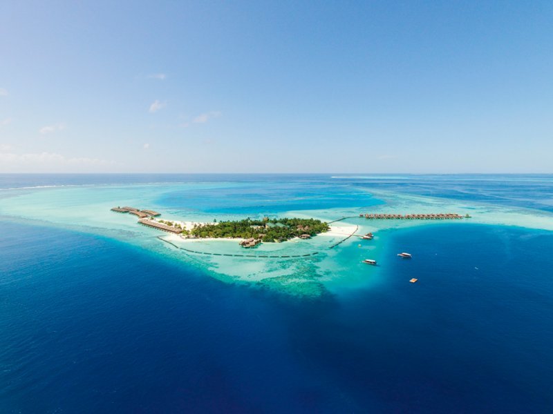 Constance Moofushi Resort Maldives