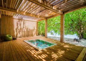 maledivy-hotel-amilla-maldives-545_ext_w_1.jpg