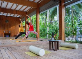 maledivy-hotel-amilla-maldives-547_ext_w_1.jpg