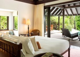 maledivy-hotel-anantara-kihavah-054_ext_w_1.jpeg