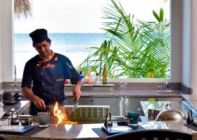 maledivy-hotel-baros-maldives-328_ext_w_1.jpg