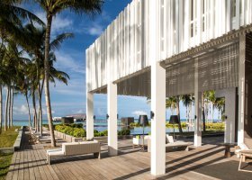 maledivy-hotel-cheval-blanc-randheli-012_ext_w_1.jpg