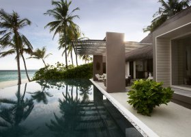 maledivy-hotel-cheval-blanc-randheli-020_ext_w_1.jpg
