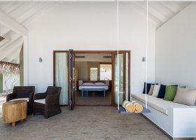 maledivy-hotel-cocoon-maldives-439_ext_w_1.jpg