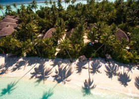 maledivy-hotel-constance-halaveli-resort-087_ext_w_1.jpg