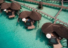 maledivy-hotel-constance-halaveli-resort-095_ext_w_1.jpg