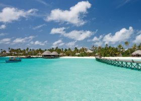 maledivy-hotel-constance-halaveli-resort-139_ext_w_1.jpg