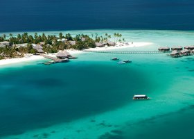 maledivy-hotel-constance-halaveli-resort-145_ext_w_1.jpg