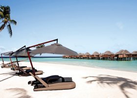 maledivy-hotel-constance-halaveli-resort-219_ext_w_1.jpg