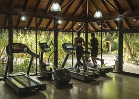 maledivy-hotel-constance-halaveli-resort-228_ext_w_1.jpg