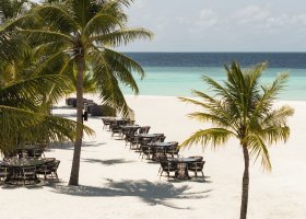 maledivy-hotel-constance-halaveli-resort-322_ext_w_1.jpg