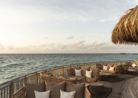 maledivy-hotel-constance-halaveli-resort-329_ext_w_1.jpg