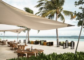 maledivy-hotel-constance-halaveli-resort-334_ext_w_1.jpg