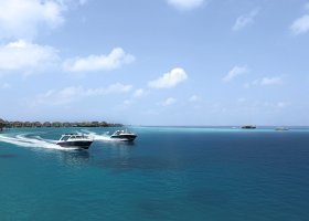 maledivy-hotel-constance-halaveli-resort-344_ext_w_1.jpg