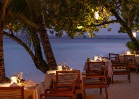 maledivy-hotel-constance-moofushi-resort-177_ext_w_1.jpg