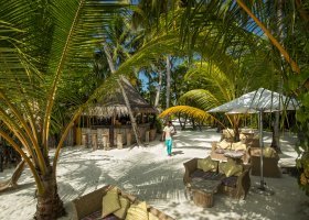 maledivy-hotel-constance-moofushi-resort-191_ext_w_1.jpg