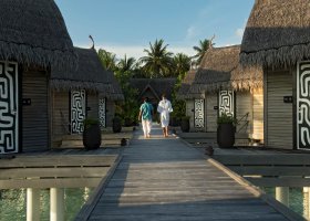 maledivy-hotel-constance-moofushi-resort-204_ext_w_1.jpg