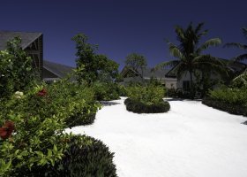 maledivy-hotel-cora-cora-084_ext_w_1.jpg