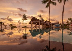 maledivy-hotel-cora-cora-427_ext_w_1.jpg