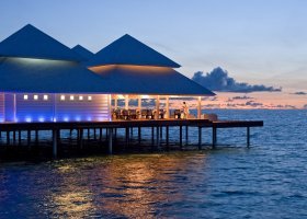 maledivy-hotel-diamonds-thudufushi-076_ext_w_1.jpg