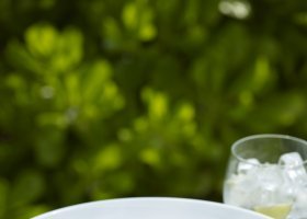 maledivy-hotel-dusit-thani-maldives-259_ext_w_1.jpg