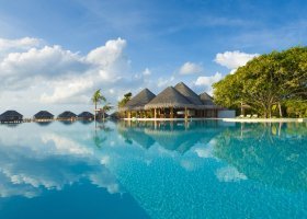 maledivy-hotel-dusit-thani-maldives-276_ext_w_1.jpg