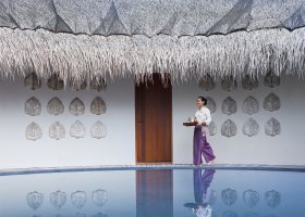 maledivy-hotel-dusit-thani-maldives-286_ext_w_1.jpg