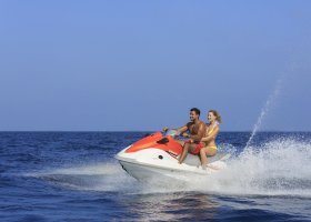 maledivy-hotel-dusit-thani-maldives-308_ext_w_1.jpg