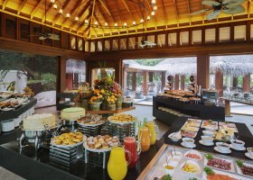 maledivy-hotel-dusit-thani-maldives-452_ext_w_1.jpg