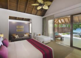 maledivy-hotel-dusit-thani-maldives-462_ext_w_1.jpg