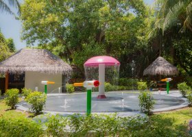 maledivy-hotel-dusit-thani-maldives-488_ext_w_1.jpeg