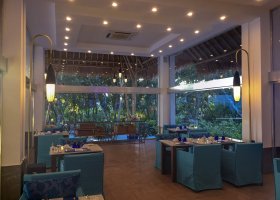 maledivy-hotel-emerald-maldives-221_ext_w_1.jpg