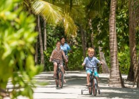maledivy-hotel-four-seasons-landaa-giraavaru-088_ext_w_1.jpg