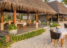 maledivy-hotel-fushifaru-maldives-044_ext_w_1.jpg
