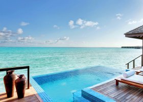 maledivy-hotel-hideaway-beach-resort-spa-136_ext_w_1.jpg