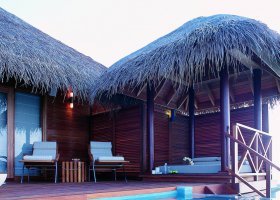maledivy-hotel-huvafen-fushi-162_ext_w_1.jpg