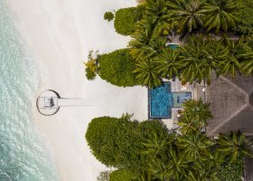 maledivy-hotel-huvafen-fushi-249_ext_w_1.jpg