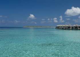 maledivy-hotel-ja-manafaru-020_ext_w_1.jpg