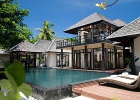 maledivy-hotel-ja-manafaru-056_ext_w_1.jpg