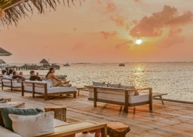 maledivy-hotel-ja-manafaru-159_ext_w_1.jpg