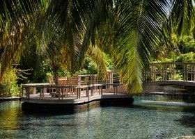 maledivy-hotel-ja-manafaru-179_ext_w_1.jpg