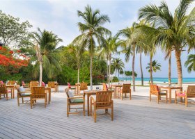 maledivy-hotel-ja-manafaru-181_ext_w_1.jpg