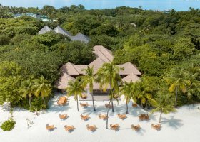maledivy-hotel-ja-manafaru-185_ext_w_1.jpg