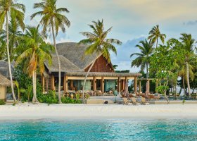 maledivy-hotel-joali-211_ext_w_1.jpg