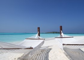 maledivy-hotel-kanuhura-377_ext_w_1.jpg