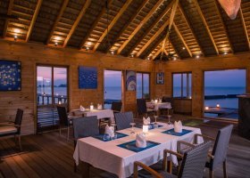 maledivy-hotel-komandoo-256_ext_w_1.jpg