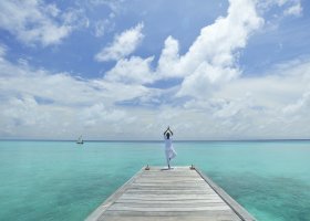 maledivy-hotel-kuramathi-island-resort-106_ext_w_1.jpg