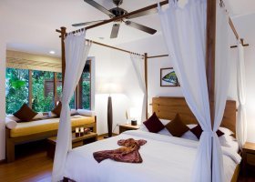 maledivy-hotel-kuramathi-island-resort-205_ext_w_1.jpg