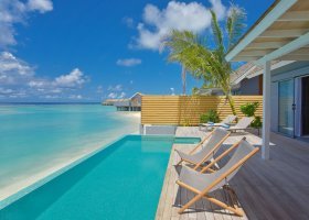 maledivy-hotel-kuramathi-island-resort-213_ext_w_1.jpg