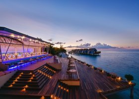 maledivy-hotel-kuramathi-island-resort-289_ext_w_1.jpg